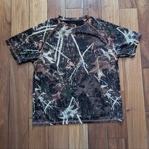 Canyon Guide Outfitters Vintage Camo T-shirt (XL)